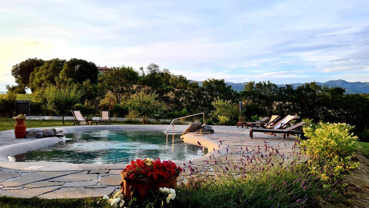 Hostal Il Nido Di Gabbiano Scarperia Exterior foto
