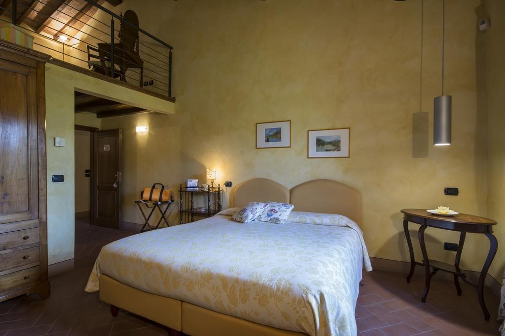 Hostal Il Nido Di Gabbiano Scarperia Exterior foto